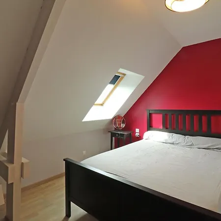 Maison Rénovée Avec Jardin Clos, 3 Chambres, Recharge Ev Gratuite, Proche Suisse Normande - Fr-1-497-178