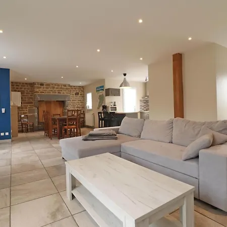 Maison Rénovée Avec Jardin Clos, 3 Chambres, Recharge Ev Gratuite, Proche Suisse Normande - Fr-1-497-178 Casa di campagna